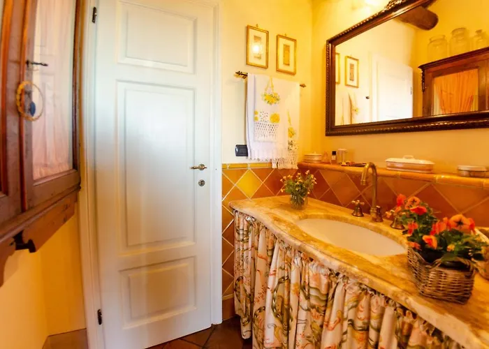 La Casa Del Sole Petrognano (Lucca)