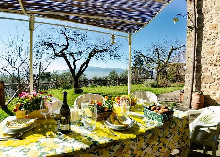 La Casa Del Sole Petrognano (Lucca)