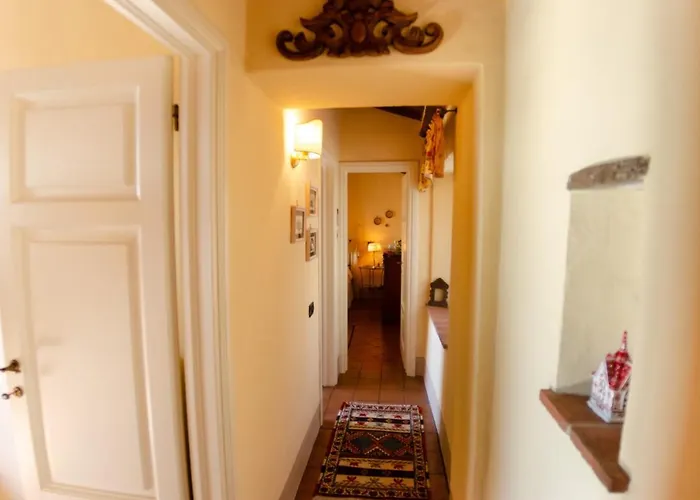 La Casa Del Sole Petrognano (Lucca)